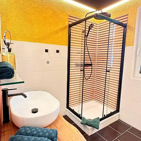 Privatunterkunft Haus Buhneneck Prerow